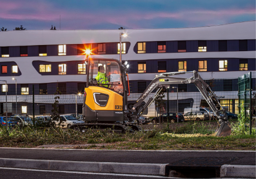 volvo ecr25 electric mini excavator